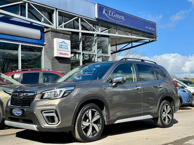 Subaru Forester 2.0 i e-Boxer XE Premium SUV 5dr Petrol Hybrid Lineartronic 4WD Euro 6 (s/s) (150 ps) SUV Hybrid GOLD