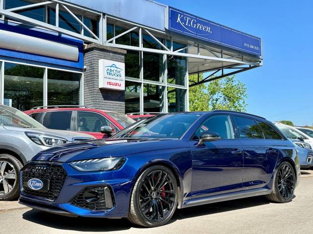 Audi RS4 2.9 TFSI V6 Carbon Black Estate 5dr Petrol Tiptronic quattro Euro 6 (s/s) (450 ps) Estate Petrol BLUE