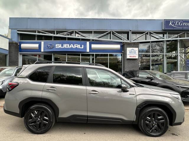 2025 Subaru Forester 2.0 i e-Boxer Field SUV 5dr Petrol Hybrid Lineartronic 4WD Euro 6 (s/s) (136 ps)