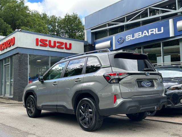2025 Subaru Forester 2.0 i e-Boxer Field SUV 5dr Petrol Hybrid Lineartronic 4WD Euro 6 (s/s) (136 ps)