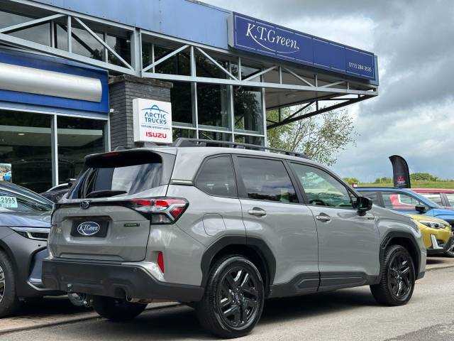 2025 Subaru Forester 2.0 i e-Boxer Field SUV 5dr Petrol Hybrid Lineartronic 4WD Euro 6 (s/s) (136 ps)
